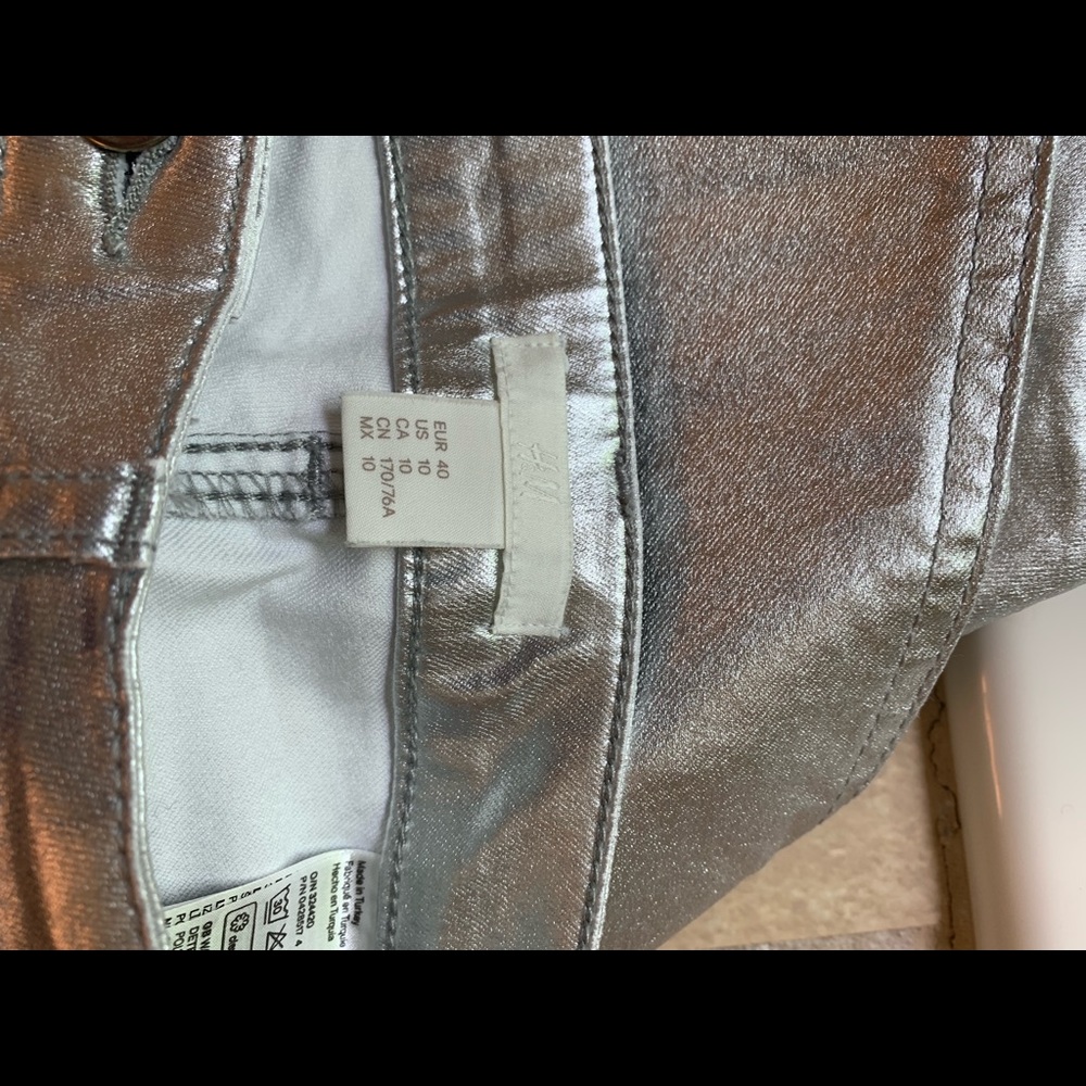 Super cool silver jeans! - Picture 3 of 3